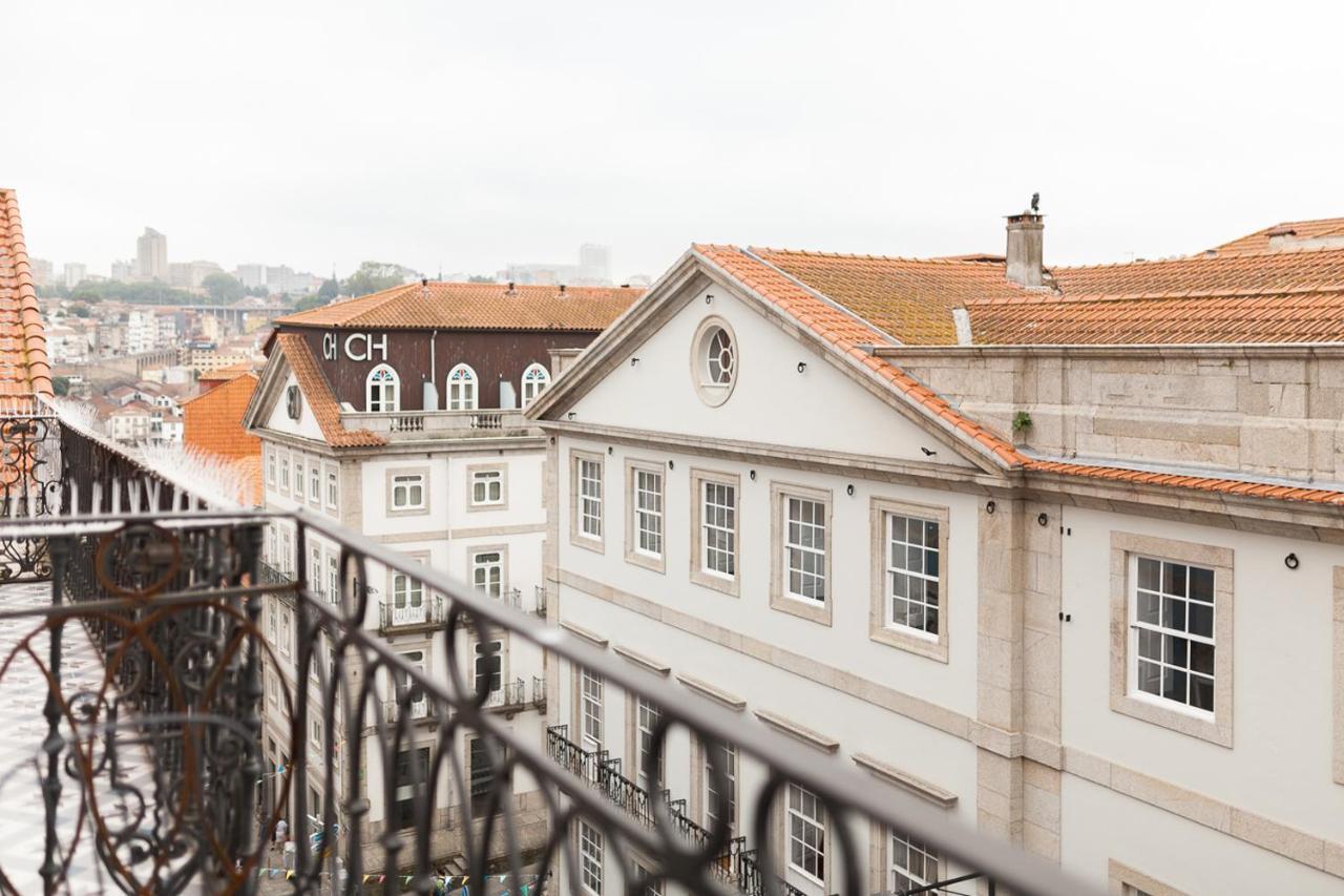 Viva Merchant's Way Porto